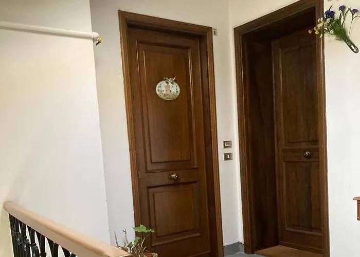 Konukevi Vandelli - Semplice Ospitalita Per I Viandanti A Mocogno *